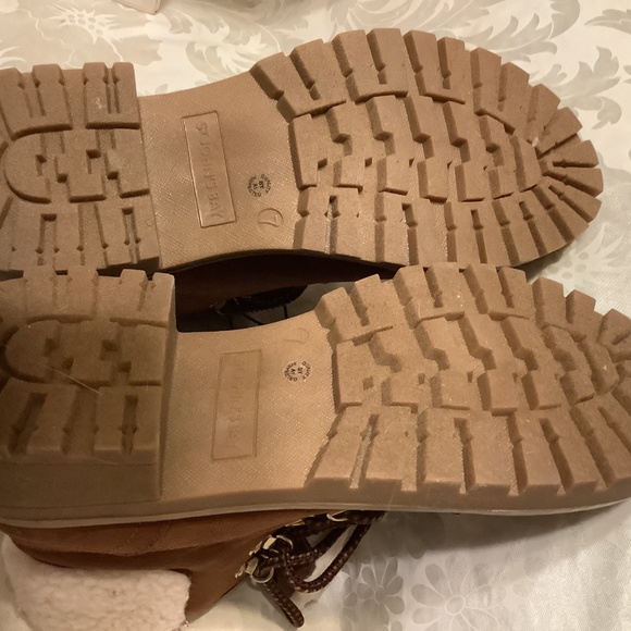 St John’s Bay Women’s Lakeline Ankle Boot Memory Foam In Cognac Size 7 Medium - Picture 7 of 8